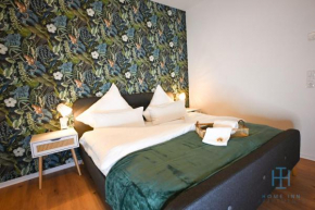 Home Inn Apartments - 301